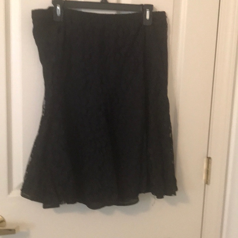 New York Collection black lace skirt Large VGC